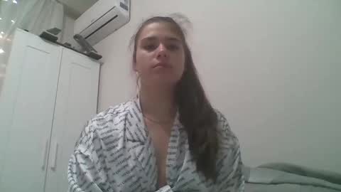 velveted_ivy online show from 12, 11, 2025