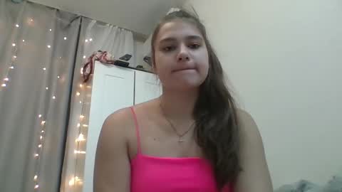 velveted_ivy online show from 15, 11, 2025