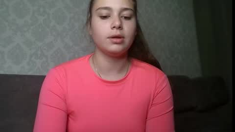 velveted_ivy online show from 24, 11, 2025