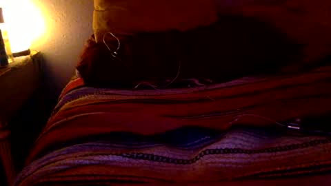 Snapshot of velvetgrind chatting on 3, 1, 2025 Move me like water. Treat me like fire. online show from 3, 1, 2025