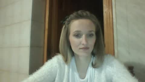 Snapshot of velvetintuition chatting on 7, 5, 2026 velvetintuition online show from 7, 5, 2026