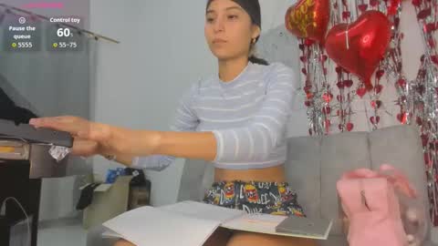 Velvetluna online show from 4, 3, 2026