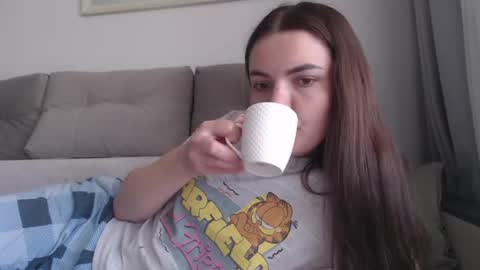 velvetmoon123 online show from 11, 4, 2026