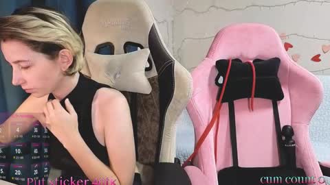 CLEOshort hair  TIna long hair  online show from 14, 9, 2025