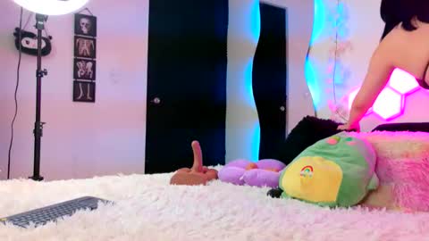Snapshot of velvetvibes_ chatting on 6, 4, 2026 velvetvibes_ online show from 6, 4, 2026