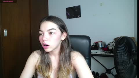 Snapshot of venelope1 chatting on 3, 2, 2025 Venelope 3 online show from 3, 2, 2025