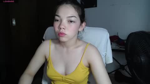 Snapshot of venelope1 chatting on 5, 3, 2025 Venelope 3 online show from 5, 3, 2025