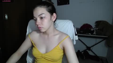 Snapshot of venelope1 chatting on 11, 3, 2025 Venelope 3 online show from 11, 3, 2025