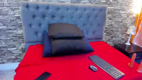 Medussa online show from 8, 2, 2025