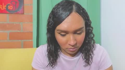 Snapshot of venus_speer chatting on 4, 12, 2024 Luisa online show from 4, 12, 2024