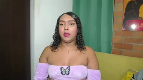 Snapshot of venus_speer chatting on 22, 1, 2025 Luisa online show from 22, 1, 2025