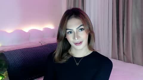 Venus Sunrise Bombshell online show from 4, 3, 2026