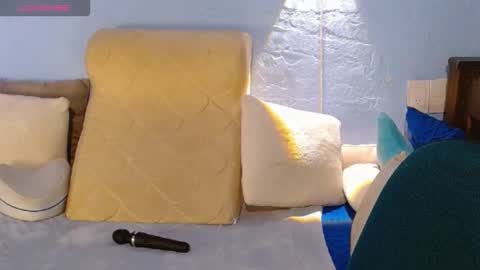 Snapshot of venus_swet chatting on 14, 10, 2025 Catalina online show from 14, 10, 2025