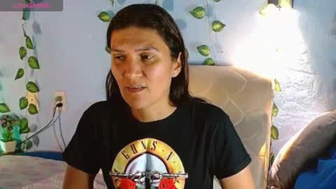 Snapshot of venus_swet chatting on 4, 11, 2025 Catalina online show from 4, 11, 2025