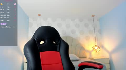 VENUS online show from 27, 2, 2026