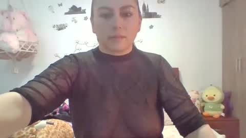 VENUSINA07 online show from 3, 11, 2025