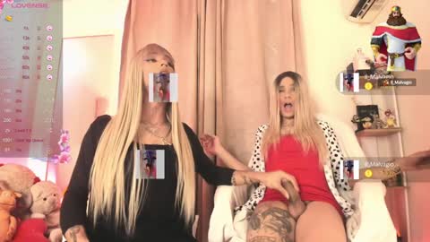 Snapshot of venuslusty chatting on 15, 12, 2024 Venus online show from 15, 12, 2024