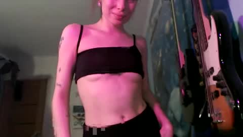 venusxsweetxangel online show from 28, 11, 2025