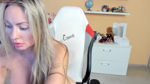 Violetta  online show from 17, 2, 2025