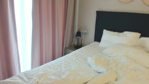 Violetta  online show from 18, 12, 2025