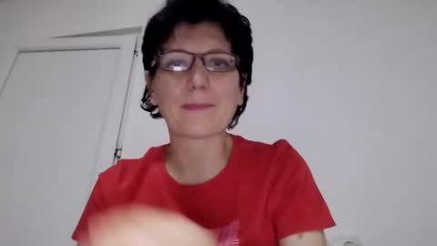 Snapshot of vera_elle chatting on 7, 10, 2025 Vera online show from 7, 10, 2025