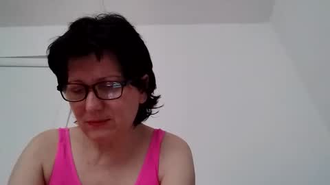 Snapshot of vera_elle chatting on 28, 5, 2026 Vera online show from 28, 5, 2026