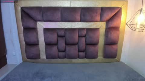 Domelipa  online show from 4, 1, 2025