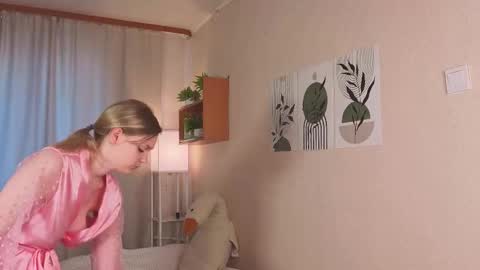 Veronica online show from 12, 9, 2025