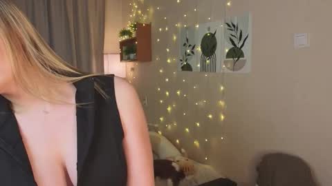 Veronica online show from 14, 11, 2025