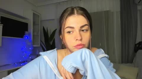 Lolitalolz online show from 8, 1, 2025