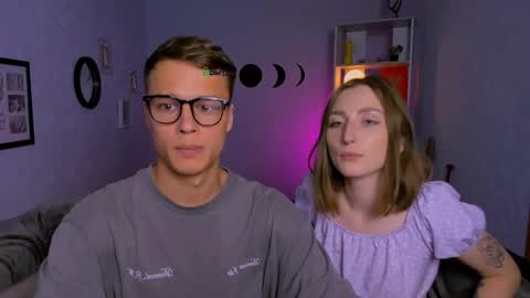 Snapshot of veronica_bubble chatting on 11, 9, 2025 Ronni online show from 11, 9, 2025