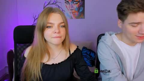 Snapshot of veronica_bubble chatting on 1, 10, 2025 Ronni online show from 1, 10, 2025