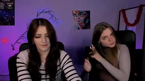 Snapshot of veronica_bubble chatting on 13, 11, 2025 Ronni online show from 13, 11, 2025