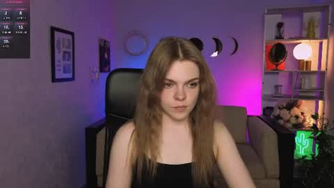 Snapshot of veronica_bubble chatting on 27, 6, 2026 Ronni online show from 27, 6, 2026