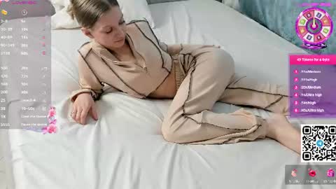 Snapshot of veronica_burns chatting on 6, 8, 2026 Anny online show from 6, 8, 2026