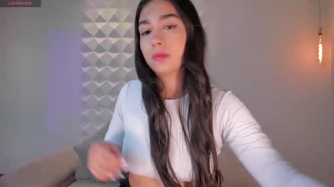 Vero  online show from 14, 9, 2025