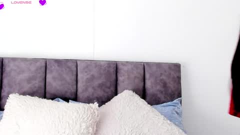 VeronicaTonu online show from 23, 2, 2025