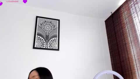 VeronicaTonu online show from 13, 9, 2025