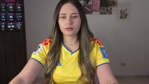 Snapshot of veronika__winslow_ chatting on 4, 7, 2026 Vero online show from 4, 7, 2026