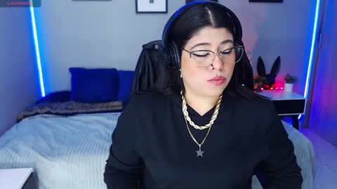 Miss Veronika online show from 16, 1, 2025