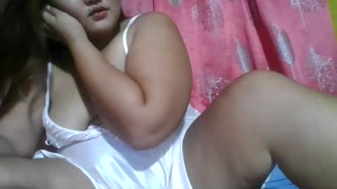 Snapshot of versatile_hottie_asian chatting on 18, 6, 2026 versatile_hottie_asian online show from 18, 6, 2026