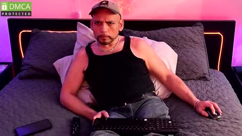 Snapshot of verspig7 chatting on 26, 2, 2025 VersPig7 online show from 26, 2, 2025