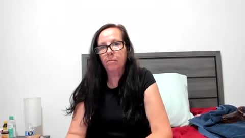 verysassypeachgoddess online show from 11, 4, 2026