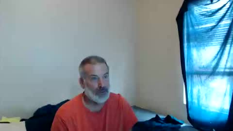 hairy man online show from 8, 6, 2026