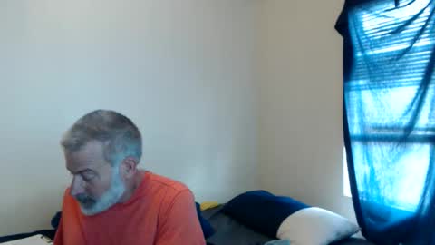 hairy man online show from 9, 6, 2026