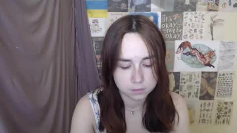 veryveryvery_shy online show from 25, 11, 2025