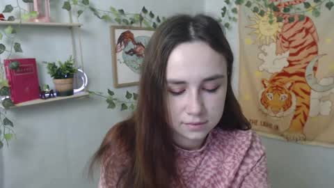 veryveryvery_shy online show from 6, 4, 2026