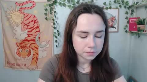 Snapshot of veryveryvery_shy chatting on 13, 6, 2026 veryveryvery_shy online show from 13, 6, 2026