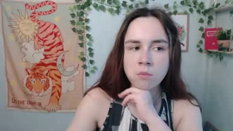 Snapshot of veryveryvery_shy chatting on 18, 6, 2026 veryveryvery_shy online show from 18, 6, 2026