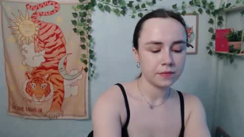 Snapshot of veryveryvery_shy chatting on 24, 6, 2026 veryveryvery_shy online show from 24, 6, 2026